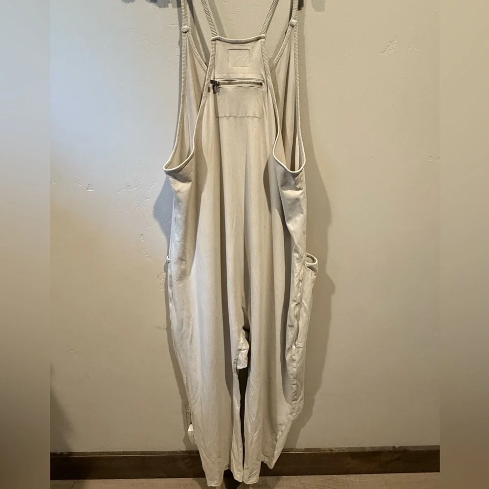 FP Hot Shot Onesie Size Medium - Picture 3 of 5